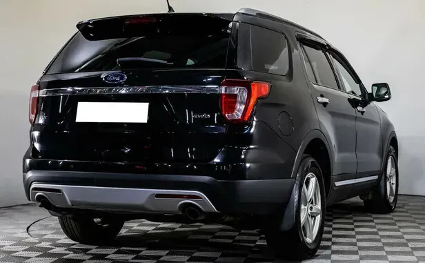 Ford Explorer, V Рестайлинг — фото 2