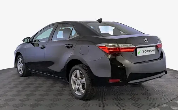 Toyota Corolla, XI (E160, E170, E180) Рестайлинг 1 — фото 4