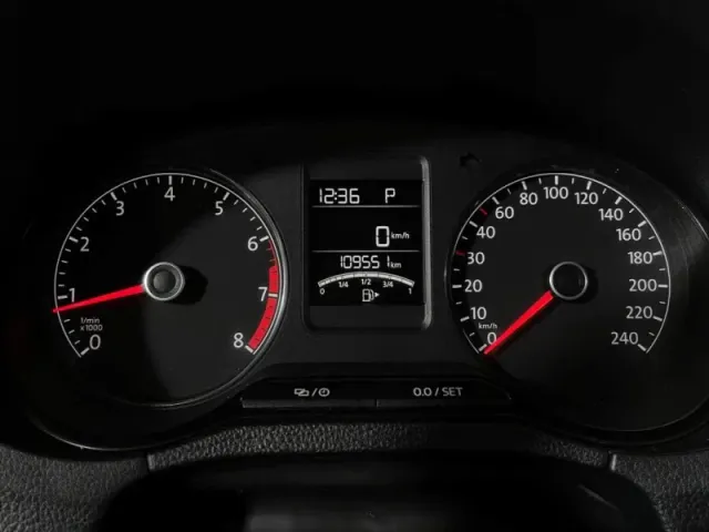 Volkswagen Polo, V Рестайлинг — фото 9