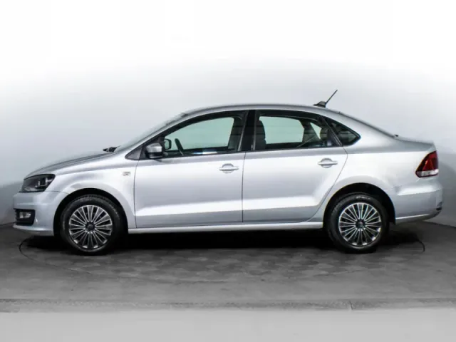 Volkswagen Polo, V Рестайлинг — фото 8