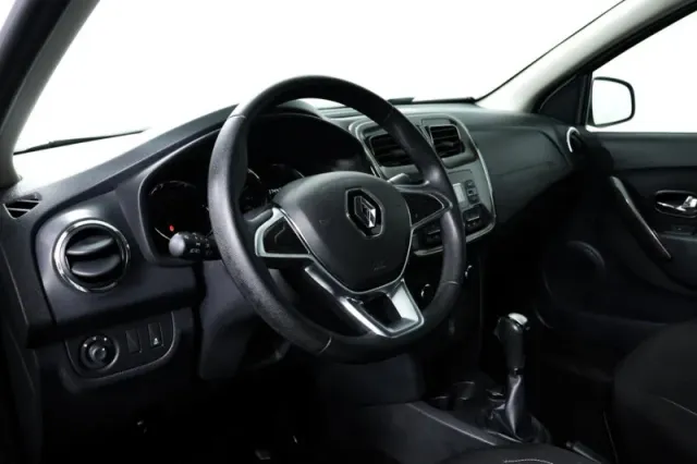 Renault Logan, II Рестайлинг — фото 15