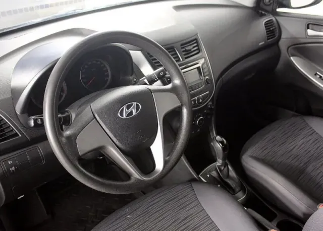 Hyundai Solaris, I Рестайлинг — фото 5
