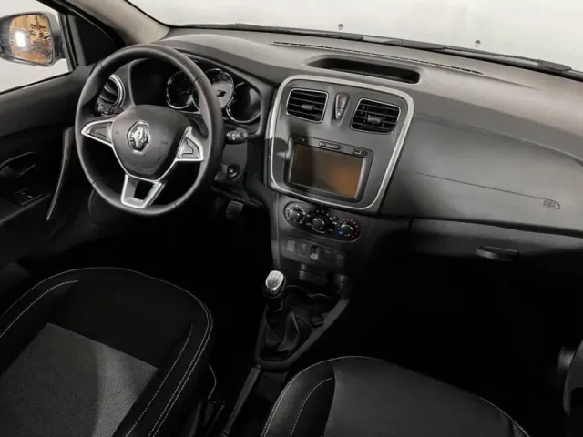Renault Sandero, II Рестайлинг — фото 13