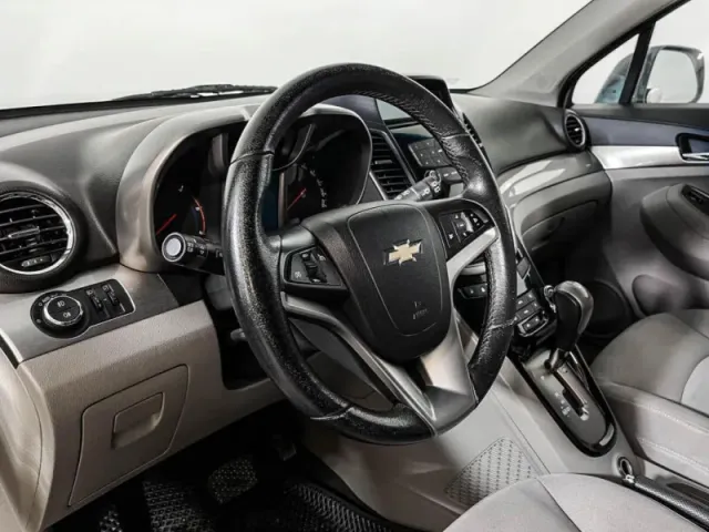 Chevrolet Orlando — фото 13