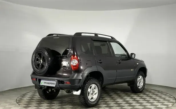Chevrolet Niva, I Рестайлинг — фото 2