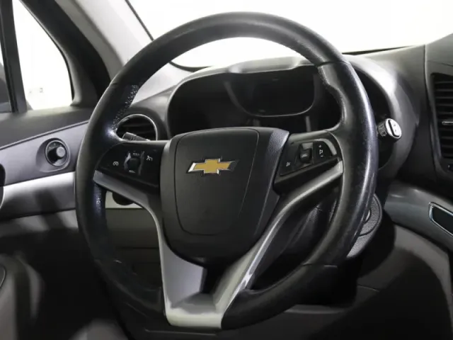 Chevrolet Orlando — фото 15