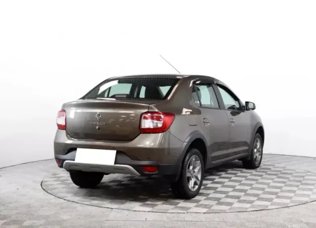 Renault Logan, II Рестайлинг — фото 5