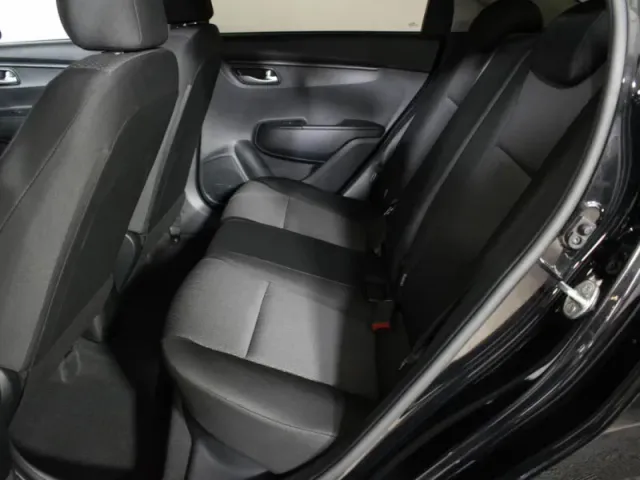 Kia Rio, IV Рестайлинг — фото 10
