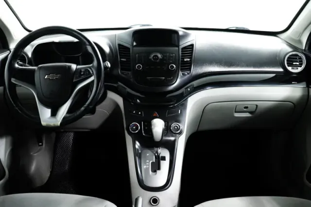 Chevrolet Orlando — фото 11