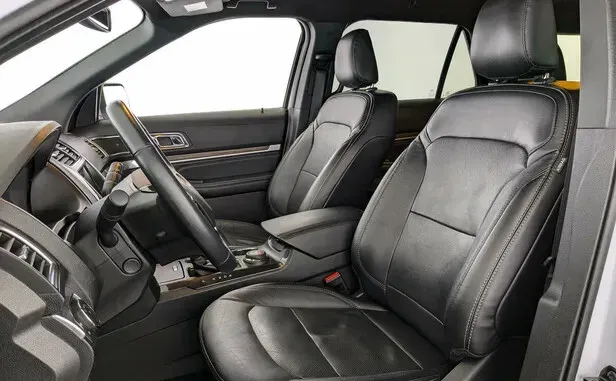 Ford Explorer, V Рестайлинг — фото 5