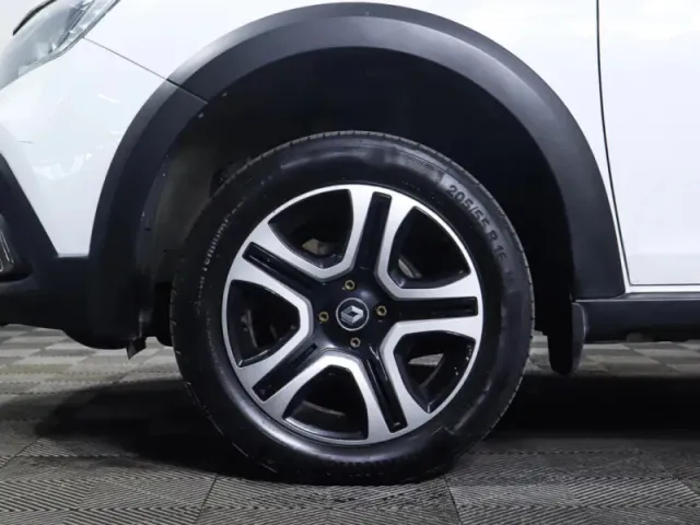 Renault Sandero, II Рестайлинг — фото 11