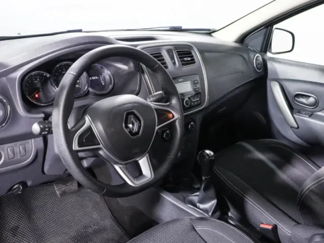 Renault Logan, II Рестайлинг — фото 13