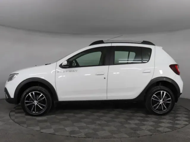 Renault Sandero, II Рестайлинг — фото 8