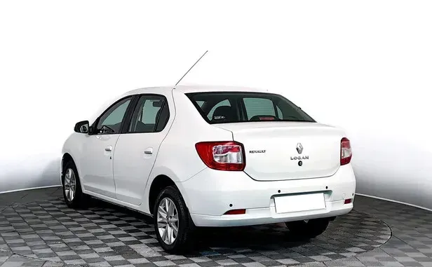 Renault Logan, II Рестайлинг — фото 4