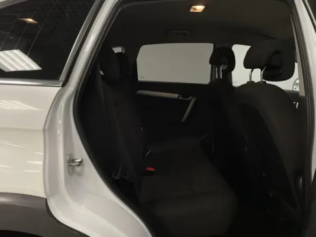 Chevrolet Captiva, I Рестайлинг — фото 11