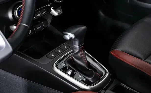 Kia Rio, IV — фото 13