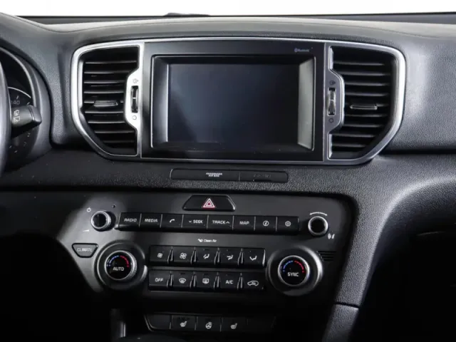 Kia Sportage, IV — фото 13