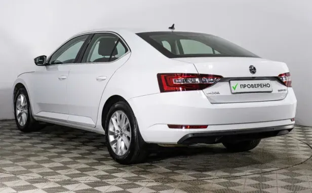 Skoda Superb, III — фото 4