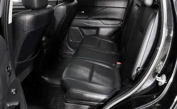 Mitsubishi Outlander, III Рестайлинг 2 — фото 10