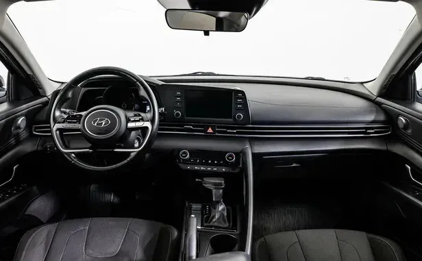 Hyundai Elantra, VII (CN7) — фото 9