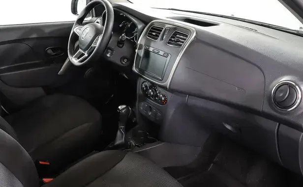 Renault Logan, II Рестайлинг — фото 6