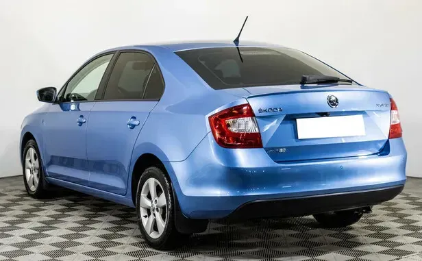 Skoda Rapid, I — фото 4