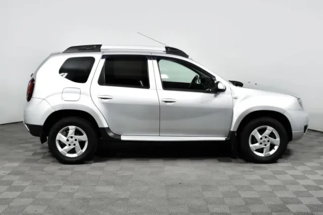 Renault Duster, I Рестайлинг — фото 4