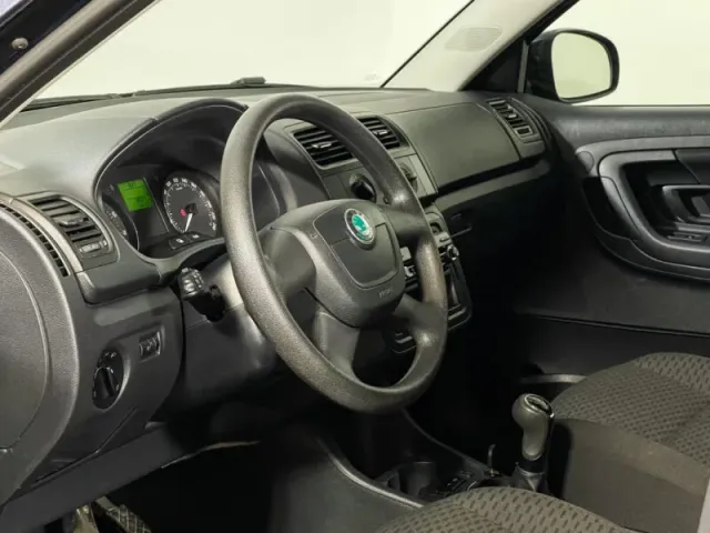 Skoda Fabia, II Рестайлинг — фото 13