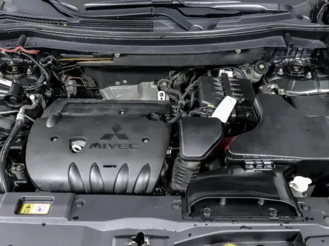 Mitsubishi Outlander, III Рестайлинг 2 — фото 15