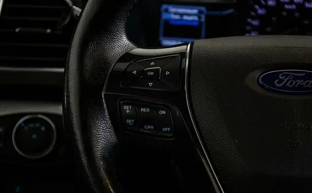 Ford Explorer, V Рестайлинг — фото 22