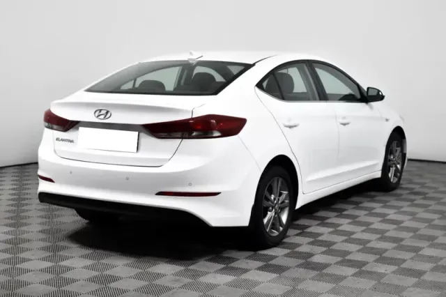Hyundai Elantra, VI (AD) — фото 5