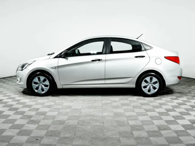 Hyundai Solaris, I Рестайлинг — фото 8