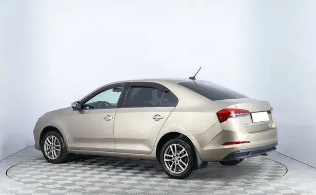 Skoda Rapid, II — фото 4