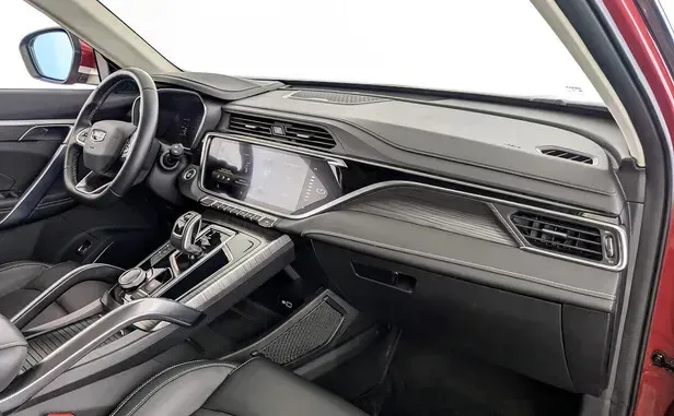 Geely Atlas Pro — фото 6