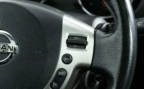 Nissan Qashqai, I Рестайлинг — фото 9