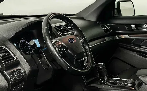 Ford Explorer, V Рестайлинг — фото 7