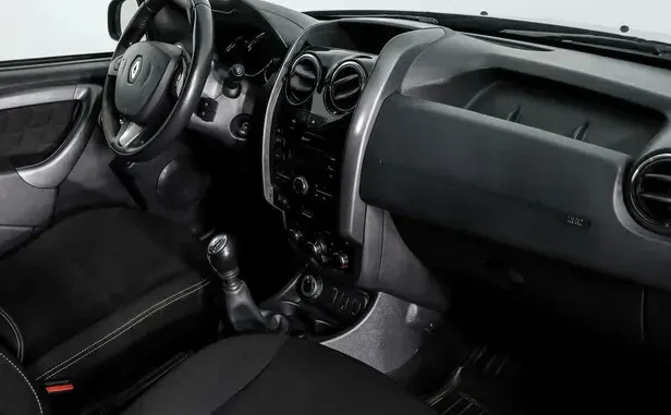 Renault Duster, I Рестайлинг — фото 8