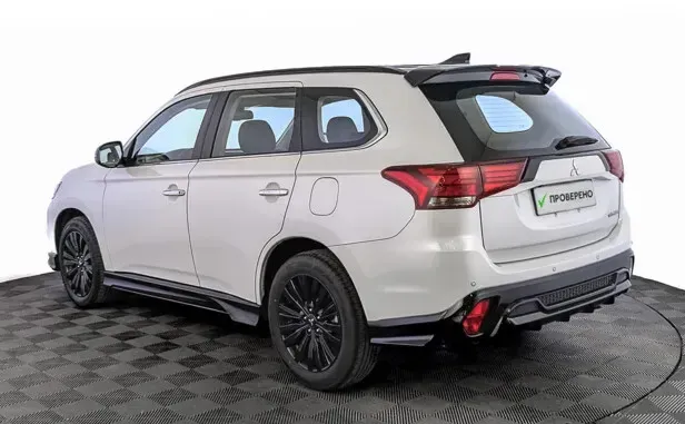 Mitsubishi Outlander, III Рестайлинг 3 — фото 4