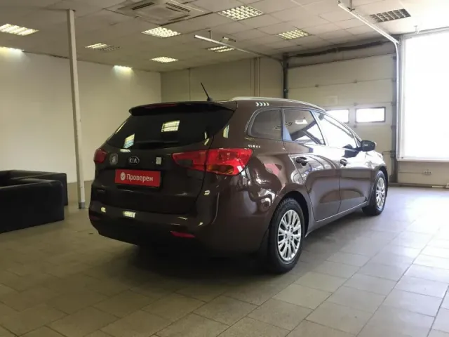 Kia Ceed, II Рестайлинг — фото 6