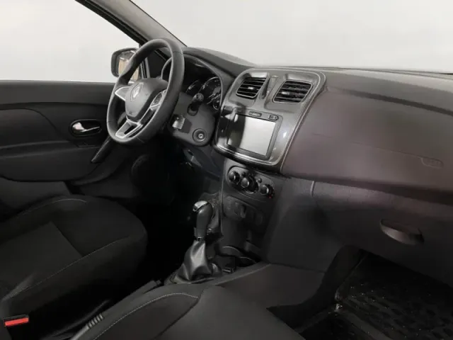 Renault Logan, II Рестайлинг — фото 12