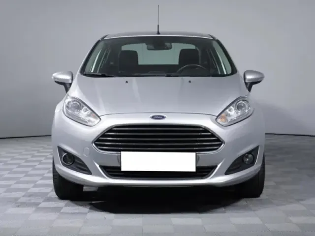 Ford Fiesta, Mk6 Рестайлинг — фото 2