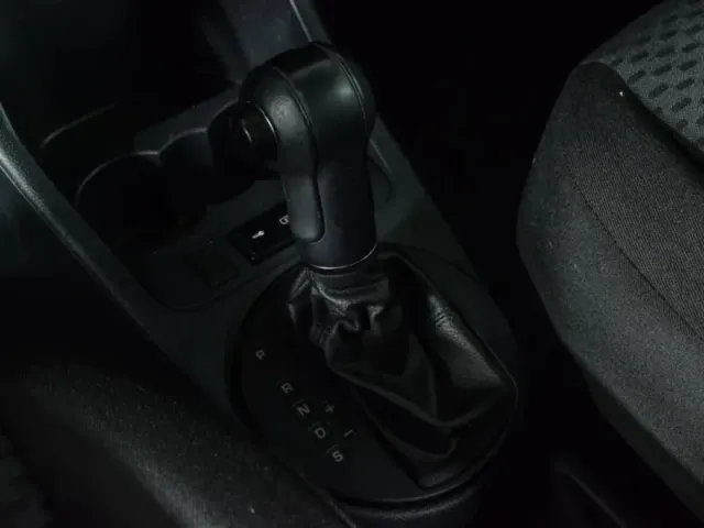 Skoda Fabia, II Рестайлинг — фото 17