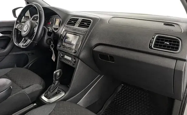 Volkswagen Polo, V Рестайлинг — фото 21
