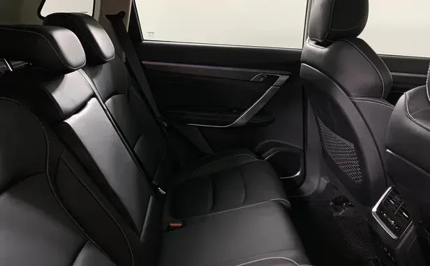 Geely Atlas Pro — фото 8