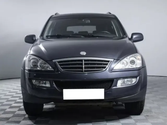 SsangYong Kyron, I Рестайлинг — фото 2