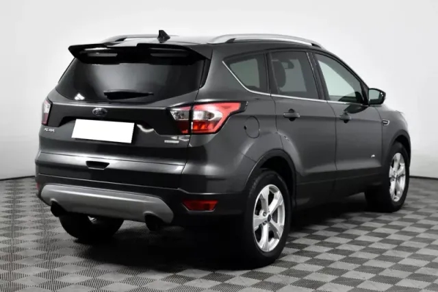Ford Kuga, II Рестайлинг — фото 5