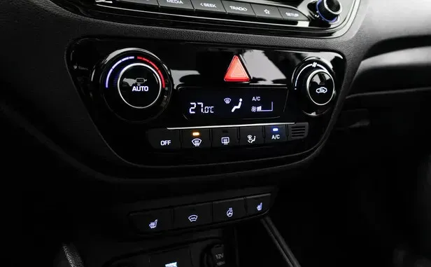 Hyundai Solaris, II Рестайлинг — фото 12