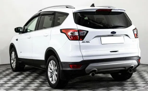 Ford Kuga, II Рестайлинг — фото 4