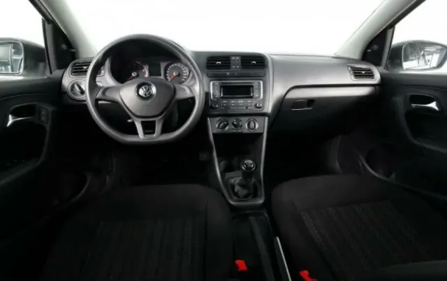 Volkswagen Polo, V Рестайлинг — фото 4