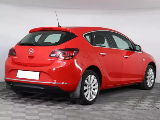 Opel Astra, J Рестайлинг — фото 5